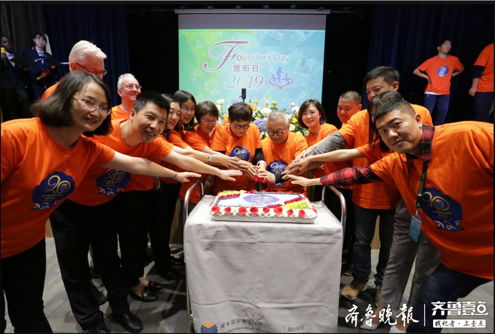 长沙耀华中学墙 桃李遍世界！烟台耀华建校20周年，千余名学生迈进名校