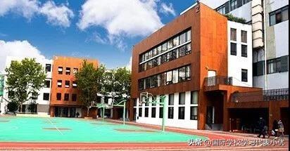 耀华中学长沙学费 在上海年薪没有50万，不敢让孩子读的11所“贵族学校”