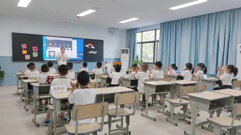 长沙耀华中学学费贵吗 家庭教育成本天花板：令人惊叹的私立与贵族学校