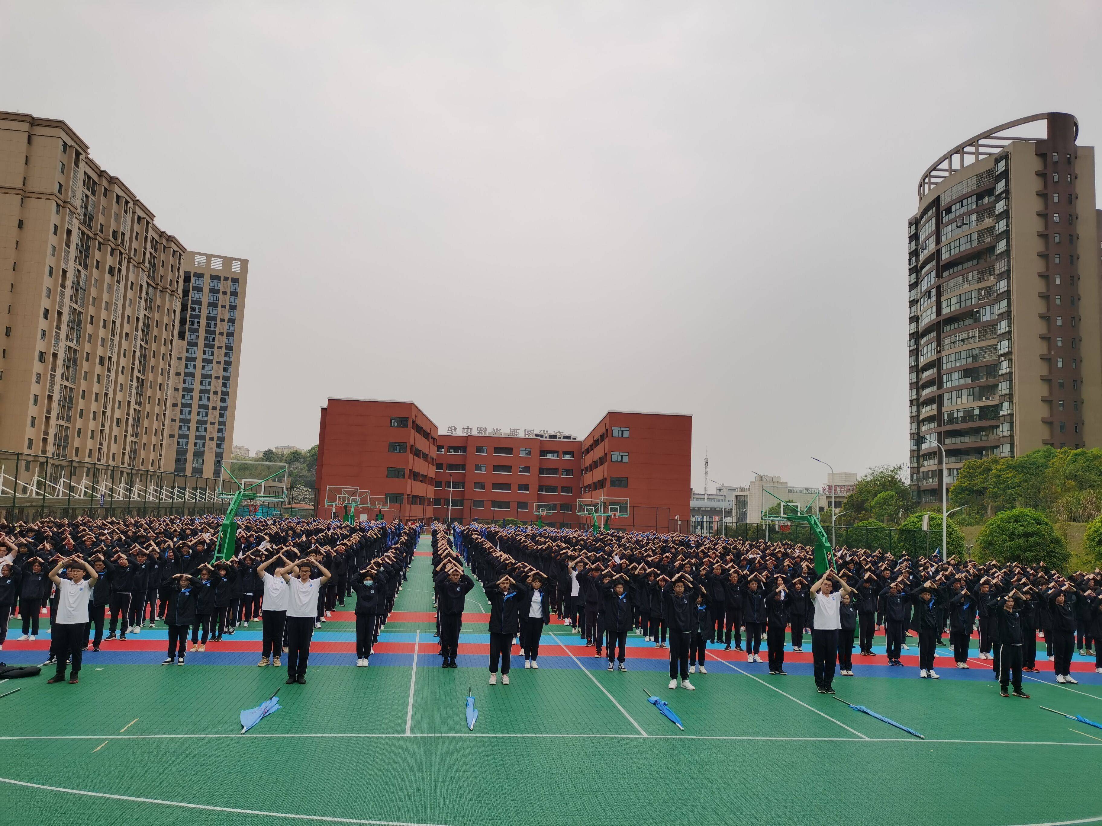 长沙市耀华中学教师名单 长沙市耀华中学复读：这里的老师和资源让我留下了惊艳