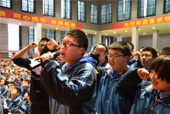 长沙耀华中学百日誓师大会 百日誓师展斗志 师生亮剑战中考—我校初三年级百日誓师大会隆重举行